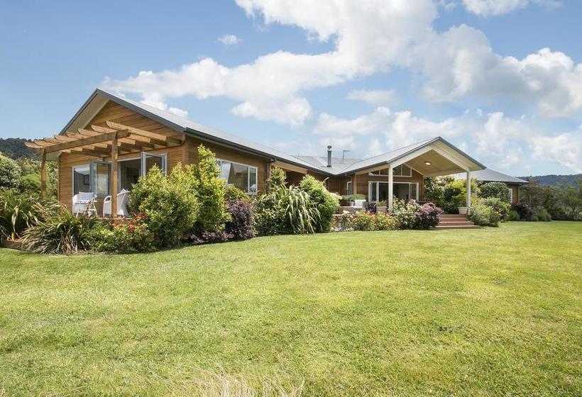 בית מלון כפרי Kaimai Country Lodge