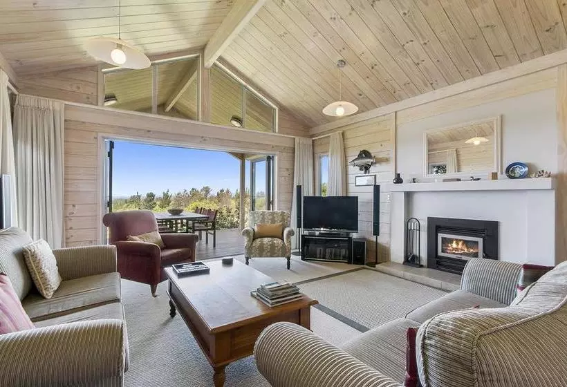 فندق Kaimai Country Lodge