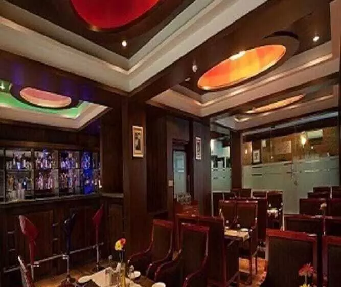 هتل Mayur Aaditya Resort