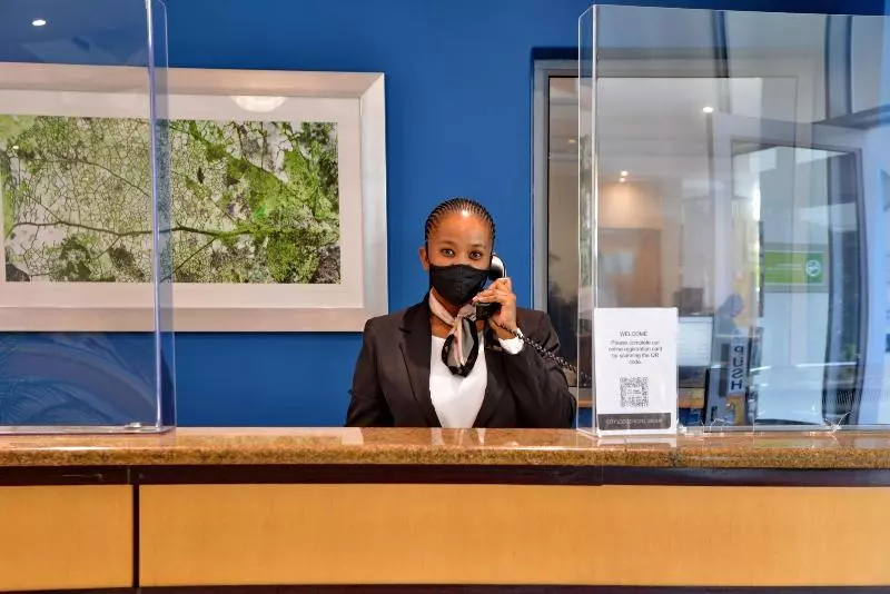 Отель Road Lodge Umhlanga Ridge