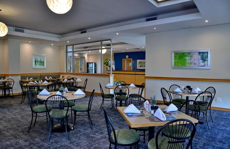 בית מלון כפרי Road Lodge Umhlanga Ridge