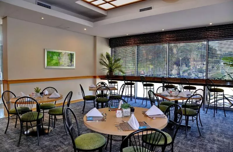 Отель Road Lodge Umhlanga Ridge