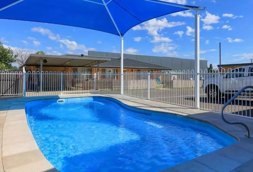 モーテル Gunnedah Motor Inn