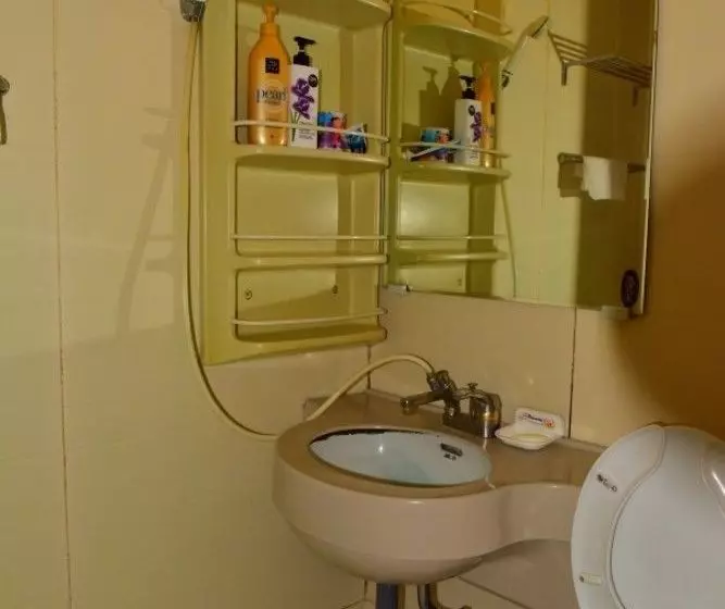 Pensão Back To Eden Resotel