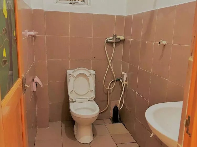 پانسیون La Villa Guest House