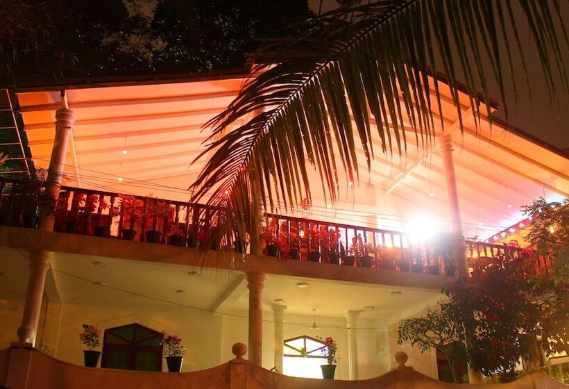 膳宿费 La Villa Guest House