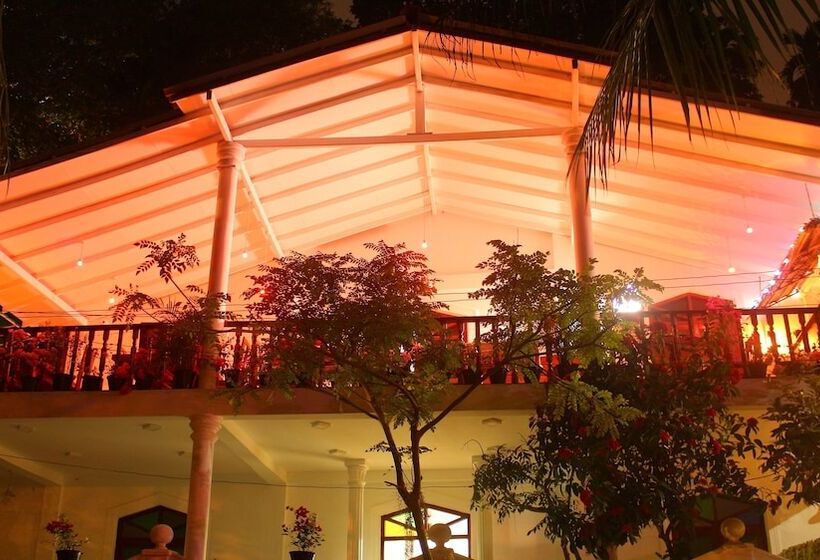 膳宿费 La Villa Guest House