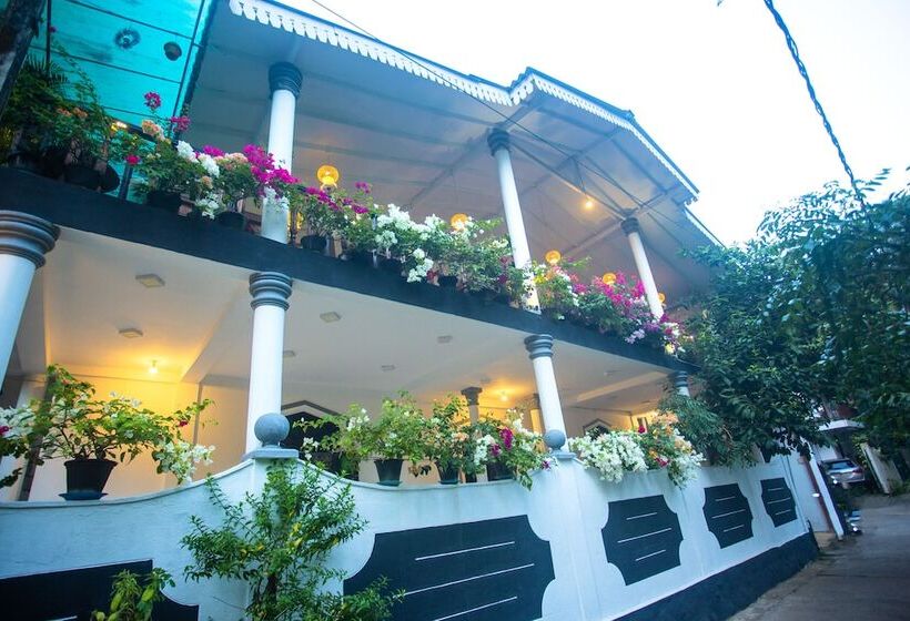 膳宿费 La Villa Guest House