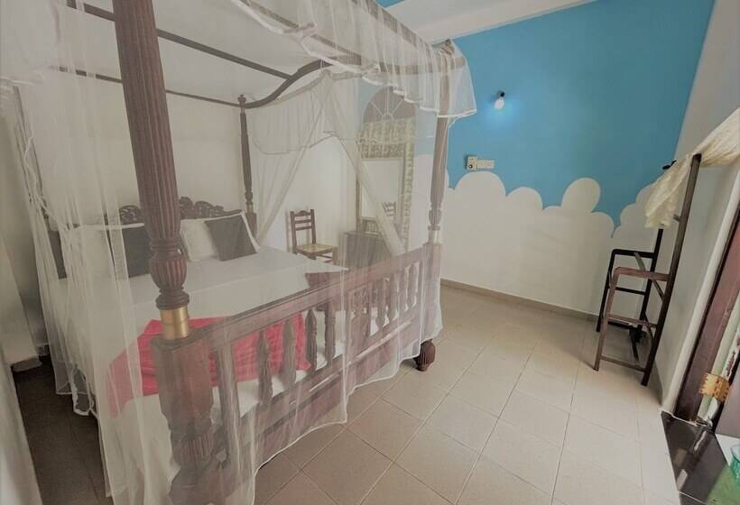 膳宿费 La Villa Guest House