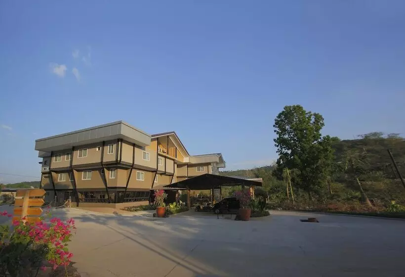 استراحتگاه Green Canyon Leisure Farms