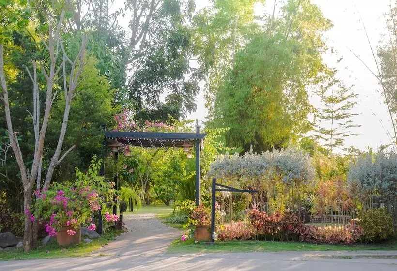 استراحتگاه Green Canyon Leisure Farms