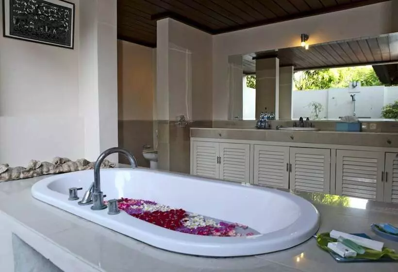 리조트 Natah Bale Villas