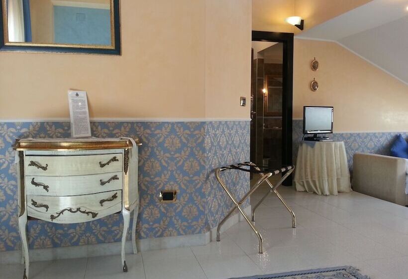 B&b Vescovo Pitirro E Residenza Crocetta