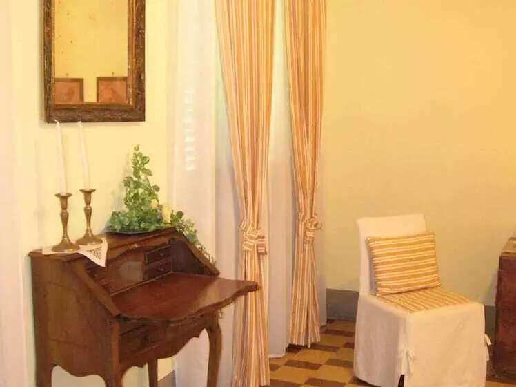 Aamiaismajoitus (B&B) Villa Mustafà