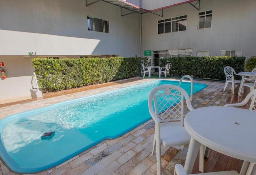 בית מלון כפרי A1