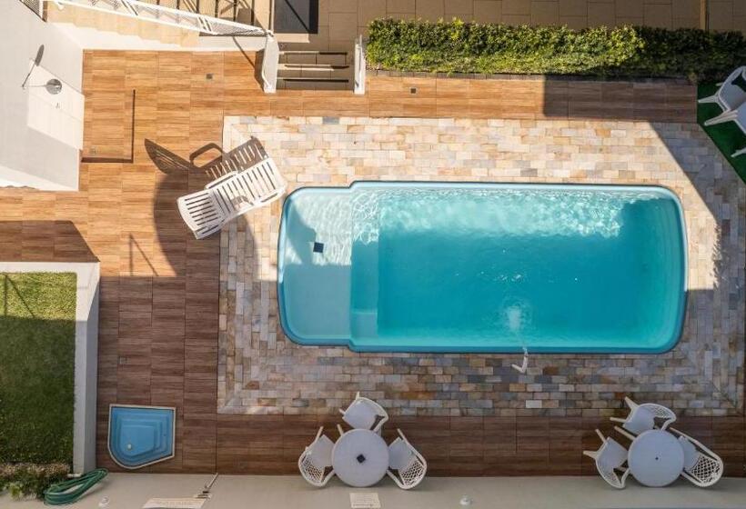 בית מלון כפרי A1