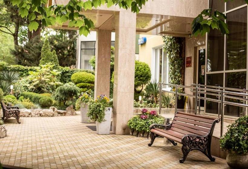 فندق Almira Orion Group