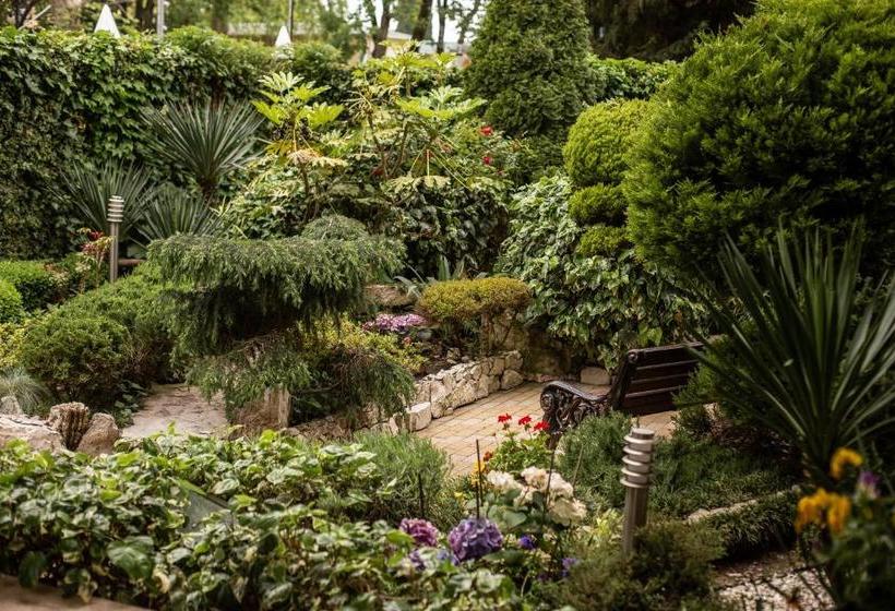 فندق Almira Orion Group