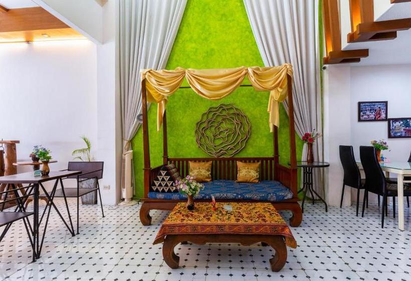 هتل De Nawarat Chiang Mai Boutique Apartment