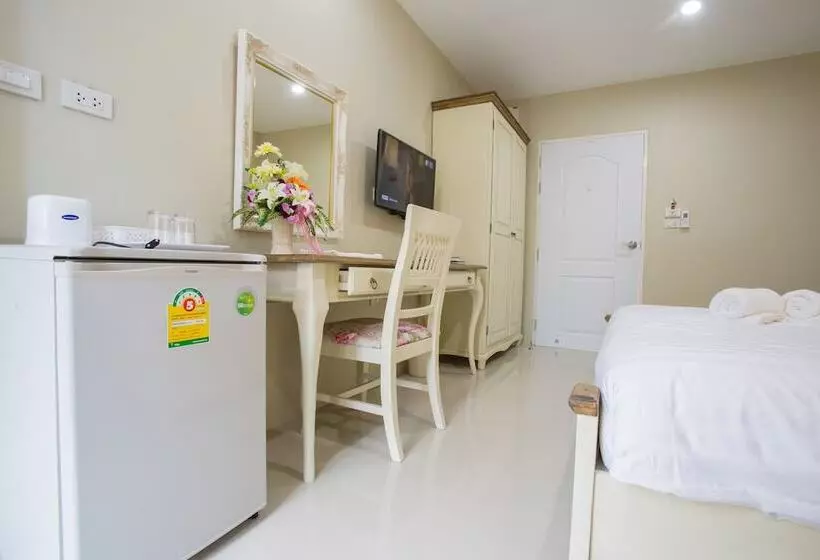 هتل De Ville Nakhon