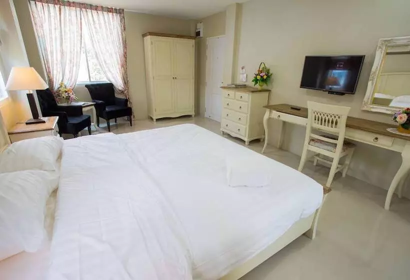 هتل De Ville Nakhon