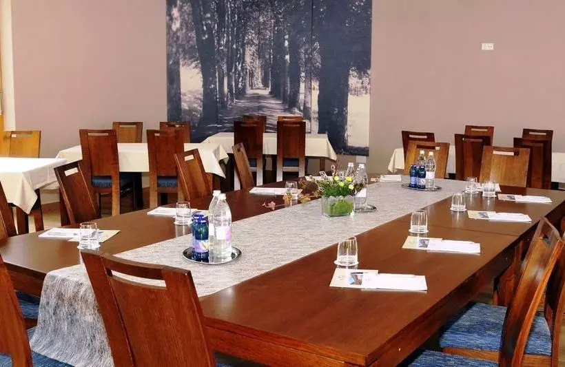 هتل And Guest House Triglav Dobrna