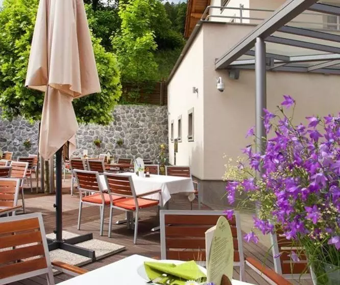 هتل And Guest House Triglav Dobrna