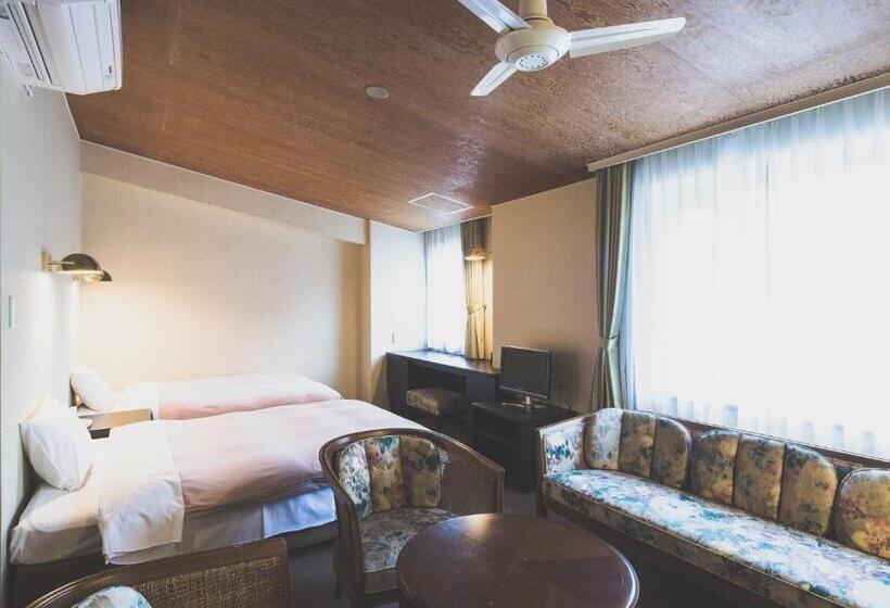 Hotel Karuizawa Elegance