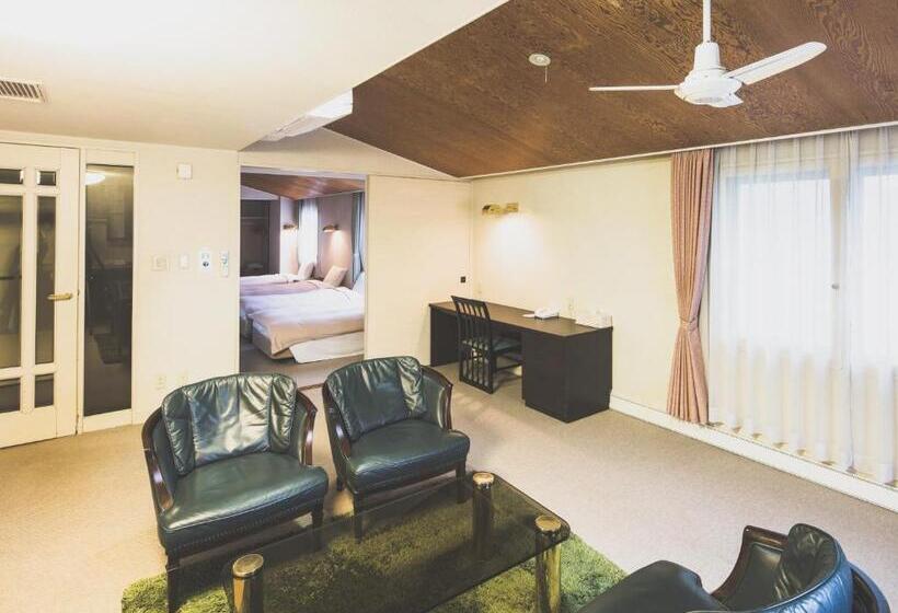 Hotel Karuizawa Elegance