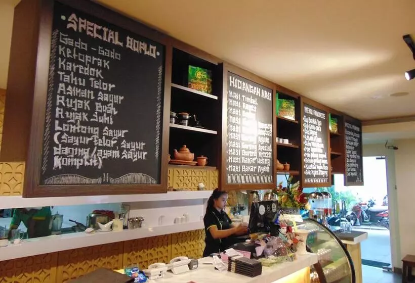 Maxonehotels.com At Kramat