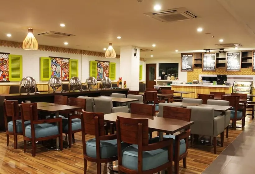 Maxonehotels.com At Kramat