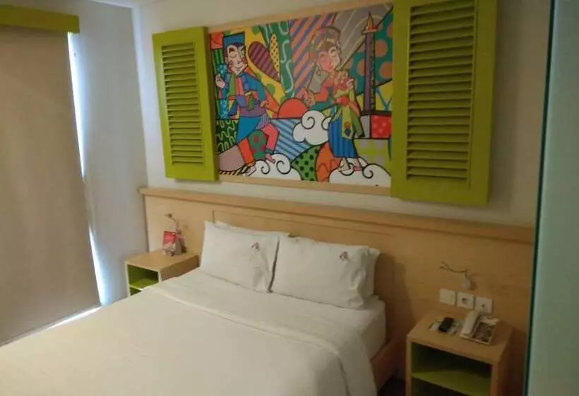 Maxonehotels.com At Kramat