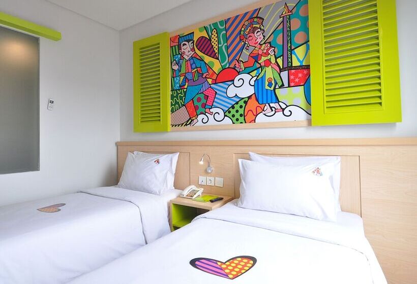 Maxonehotels.com At Kramat