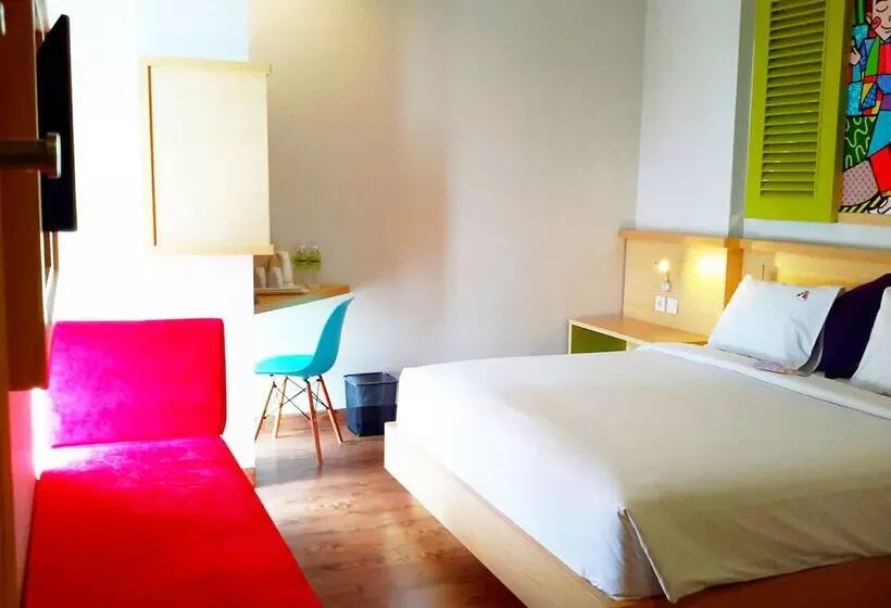 Maxonehotels.com At Kramat