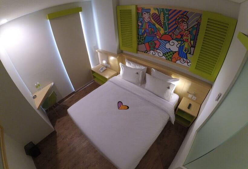 Maxonehotels.com At Kramat