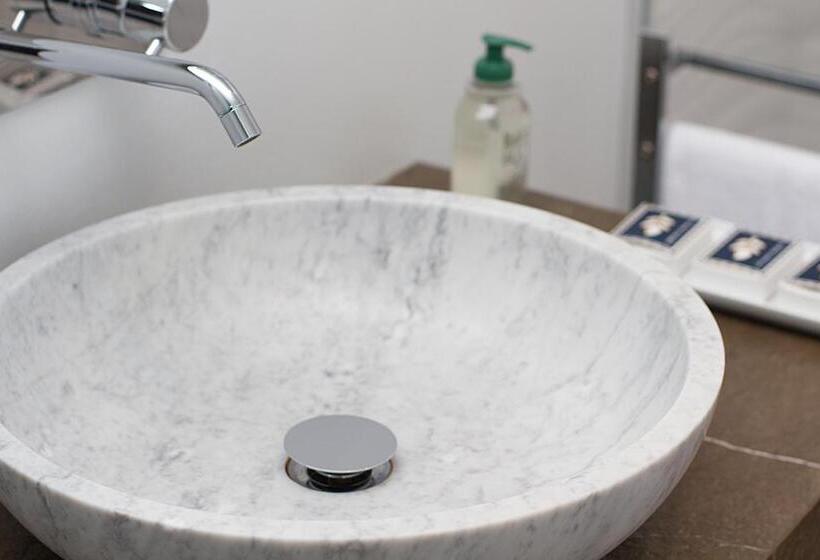 فندق Piazza Castello Suite