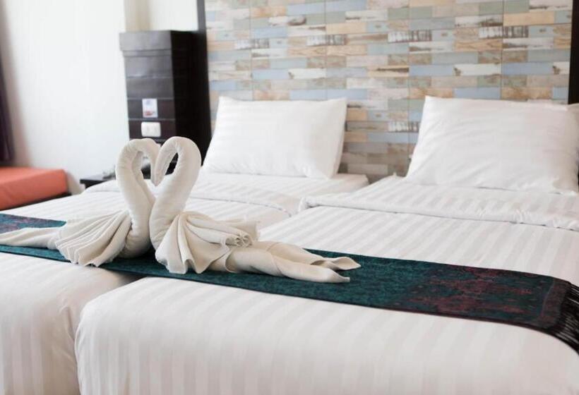 هتل Serene Residence