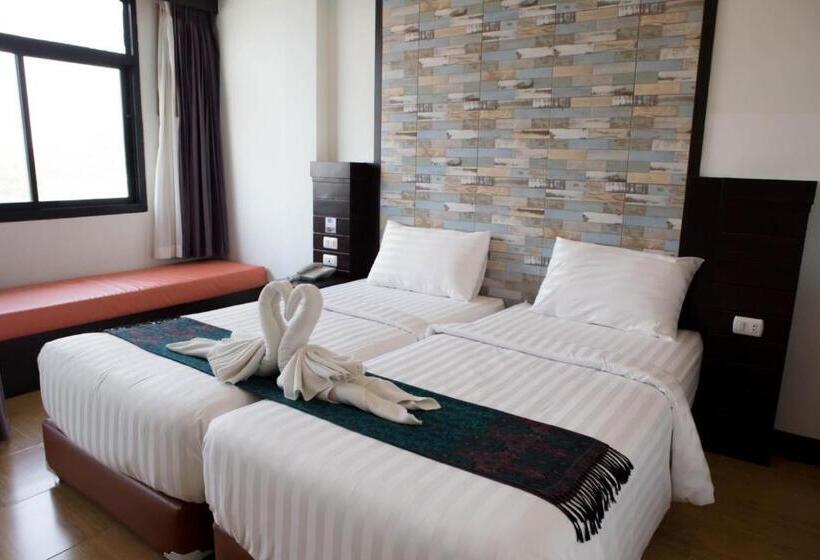 هتل Serene Residence