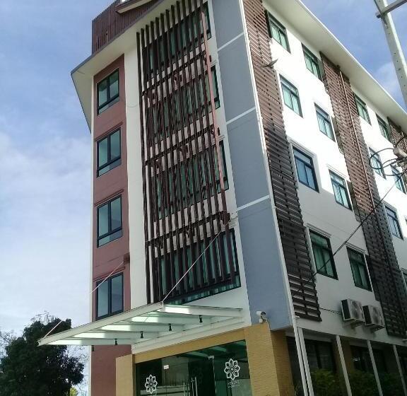 هتل Serene Residence