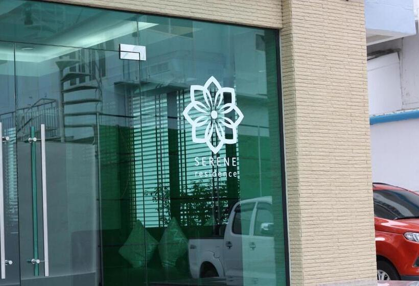 هتل Serene Residence