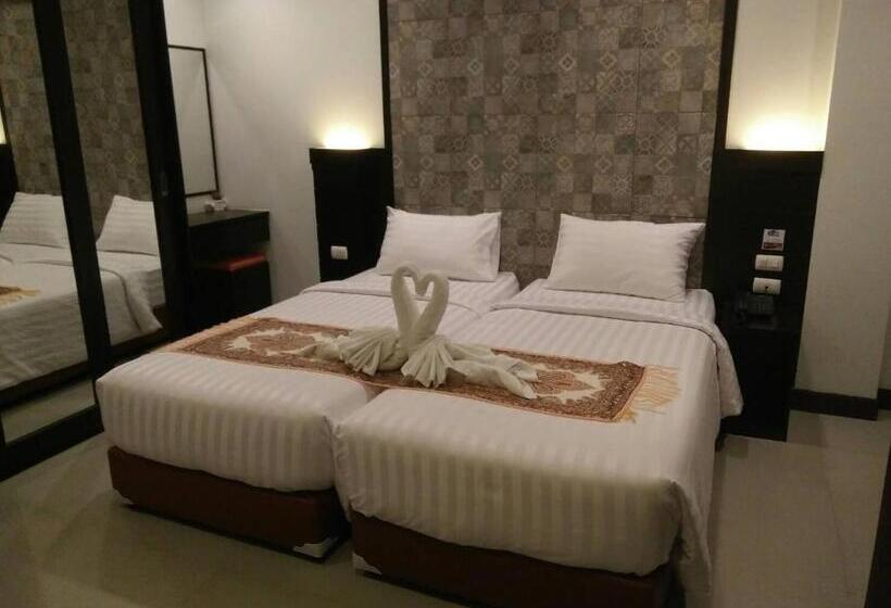 هتل Serene Residence