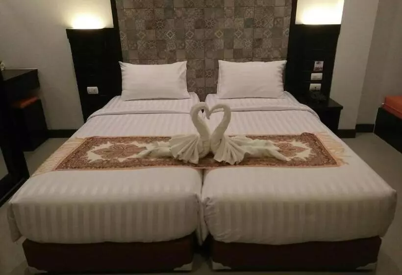 هتل Serene Residence