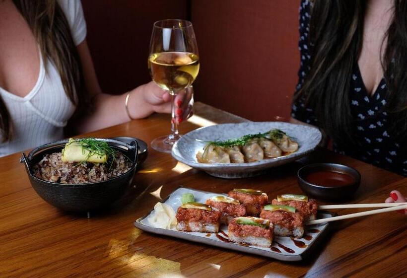 בית מלון כפרי The Plymouth South Beach