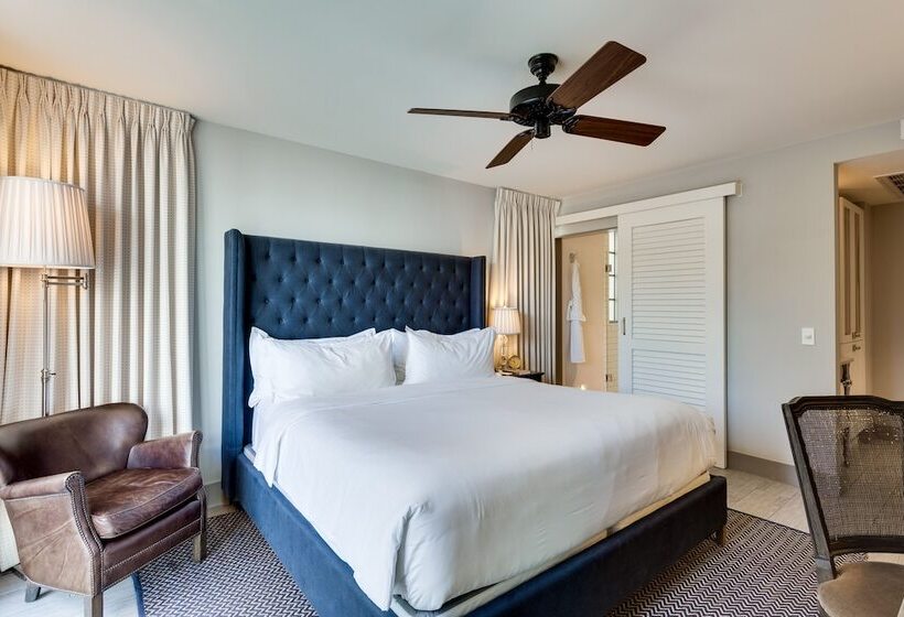 בית מלון כפרי The Plymouth South Beach