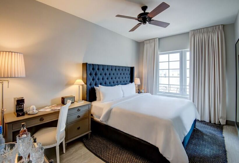 בית מלון כפרי The Plymouth South Beach