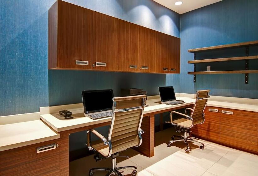 호텔 Towneplace Suites By Marriott Kincardine