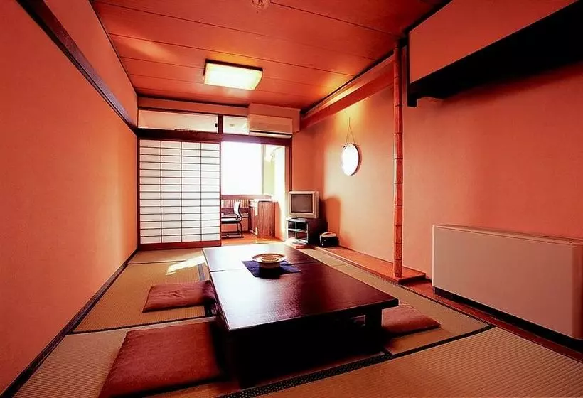 Hotelli Tsutaya Ryokan