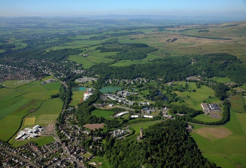 Отель Willow Court   Hostel