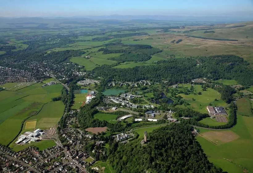 Hotelli Willow Court   Hostel