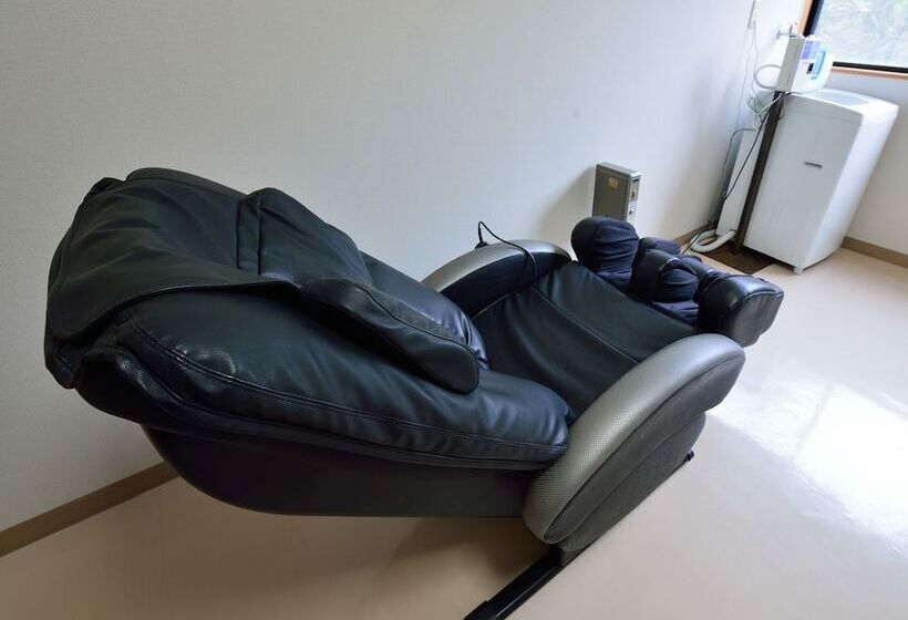 Отель Yasuragi No Yado Yuhana